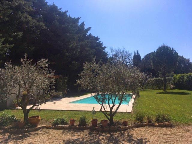 Provencal Farmhouse, Pool, Pool House, Countryside Plan D?Orgon, Provence - 8 People Villa Cavaillon Exterior photo